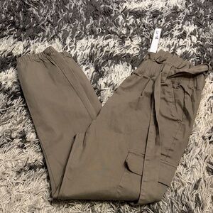 Refuge Cargo Pants